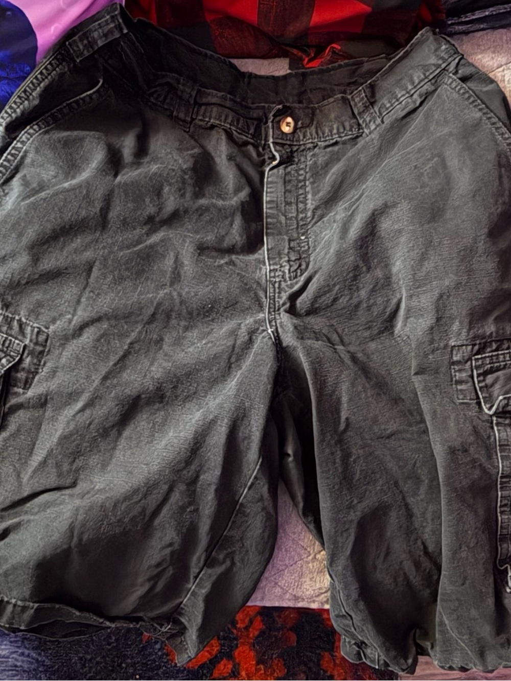 Dickies Men's Black Cargo Shorts with Multiple Utility Pockets